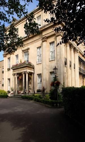 Willoughby House Hotel & Apartments Cheltenham Extérieur photo